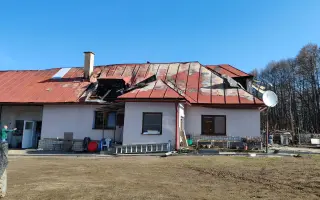 Pomôžme rodine z Ďubákova po požiari domu
