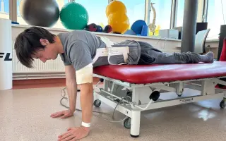 Pomôžme Oliverovi po vážnom úraze miechy získať späť samostatnosť