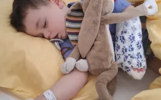 Pomôžme Samkovej rodine uhradiť operáciu v Rakúsku