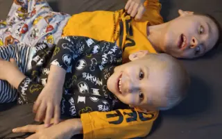 Lukáško bojuje celý život. Pomôžme mu cestovať bez bolesti