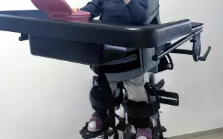 Zdravá len šesť dní - prispejme Emmke s diagnózou SMA na vozíček a rehabilitácie