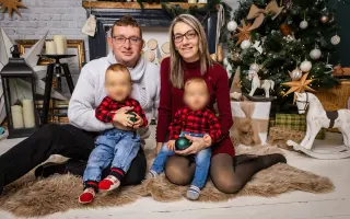 Pomôžte ročným dvojičkám, ktoré prišli o otecka deň pred Vianocami