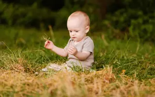 Jakubko bojuje s vrodenou deformitou nôžky. Pomôžme mu kráčať ďalej. Jakubko bojuje s vrodenou deformitou nôžky. Pomôžme mu kráčať ďalej.