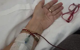 Pomôžme Tatiane v boji s rakovinou. Poisťovňa jej liečbu nepreplatí.