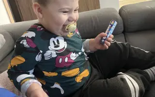 Pomôžme mame a malému Adamkovi s autizmom