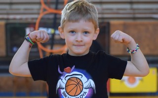 Školský basketbalový klub Handlová: Prihrajte nám lepšie podmienky pre športujúcu mládež!