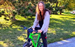 Pomôžte Dávidovi zostať nohami pevne na zemi