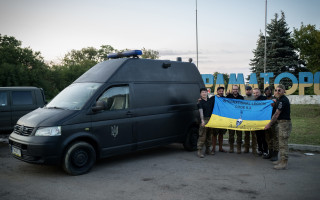 Slovensko ďalej stojí pri Ukrajine. Pomôžte poslať na front ďalšie sanitky