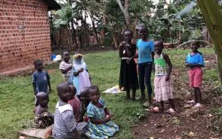 Spoznaj Ugandu bez filtra