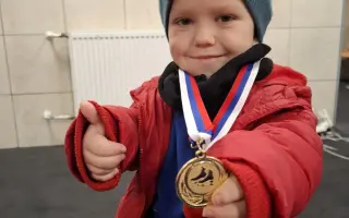 Pomôžme Adamkovi pokračovať v liečbe aby mohol vyrásť
