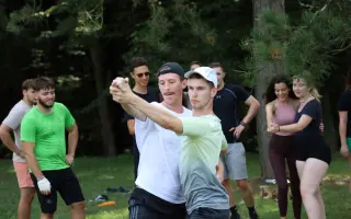 Pomôž študentom rásť bez bariér! Prispej im na Nexteria Leadership Camp.