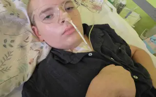 Náš syn bojuje po ťažkom úraze. Pomôžme mu na ceste späť.