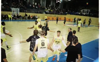 Podporte basketbalový klub Košice Wolves
