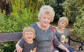 Pomôžme 84 ročnej babičke, ktorá prišla o všetky svoje úspory podvodom