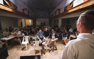 Hogy ne a pénzen múljon a szolgálat: Állj az ÉlesztŐ önkéntesei mellé!