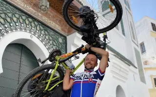 Na bicykli pre labky - až do Atén