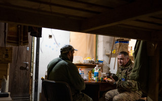 Kamarát Saňa rozváža dobro na východe Ukrajiny
