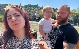 Túžime žiť pod jednou strechou ako úplná rodina