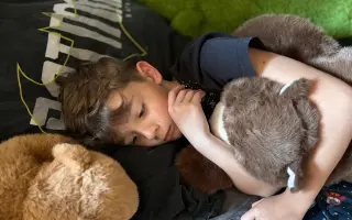 Pomôžme Ondríkovi zvládnuť Aspergerov syndróm a náročný boj s tikovou poruchou