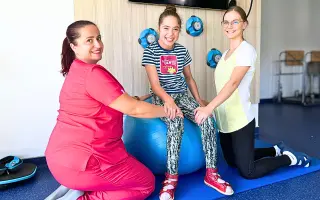 14-ročnej Gabike zachránili zrak, teraz potrebuje pomoc, aby mohla rásť 14-ročnej Gabike zachránili zrak, teraz potrebuje pomoc, aby mohla rásť