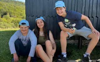 Jediný svojho druhu: Zachráňme tábor pre autistov a darujme ich rodičom oddych