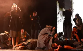 Podporte ELI - tanečno - pohybové celovečerné divadlo žiakov s témou holokaustu