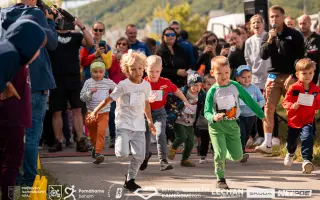 POMÁHAME BEHOM 2026