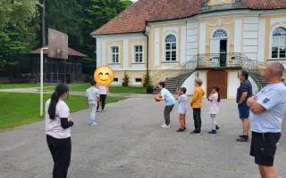 Darujme zážitky, ktoré liečia - výlet detí zo ŠVZ do Slovenského raja