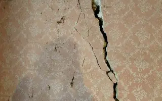 Pomôžte Márii a Janke zachrániť ich dom, ktorý je v havarijnom stave