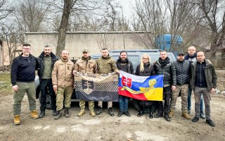 Zabezpečme ukrajinským obrancom terénny evakuačný pick-up