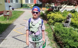 Pomôžme Oliverkovi napredovať