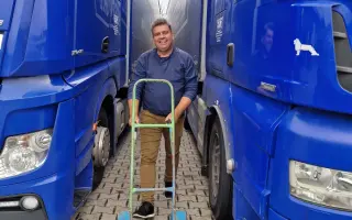 Zlomok sekundy zmenil náš život. Prosím, pomôžte Milošovi znovu kráčať.