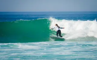 Pomôžte Aničke reprezentovať Slovensko na svetových surfingových hrách v Peru