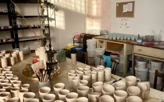 Wild poppy ceramics | Podpor kúpu šnekovacieho lisu na recykláciu hliny