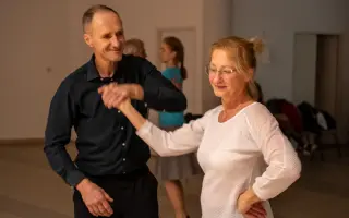 Stretnutia pri tanci: Pomôžte nám udržať priestor pre radosť z tanca