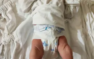 Pomôžme novorodencovi Leovi s liečbou clubfoot vo Viedni