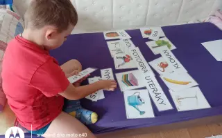 Pomôžme dvojičkám Klaudinke a Davidkovi zabezpečiť kvalitnejší život