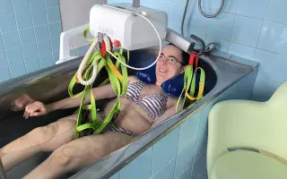 Pomôžme Katke s detskou mozgovou obrnou – spastickou kvadruparézou rehabilitovať