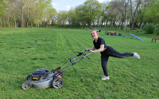 Pomôžte nám zakúpiť záhradný traktor na úpravu plochy pre výcvik záchranárskych psov