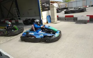 Zo simulátora za volant Formule 4 | Podporte Olivera Gmuca na jeho ceste za snom