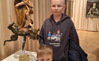 Mladý 12-ročný hasič Miško potrebuje pomoc, aby neskôr pomáhal on.