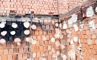 Dom zničil rozsiahly požiar. Pomôžte rodine vybudovať nový domov.