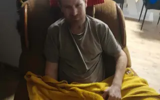 Pomôžme 34-ročnému otcovi postaviť sa po mozgovej príhode opäť na nohy