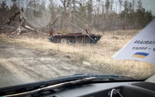 Zabezpečme ukrajinským obrancom terénny evakuačný pick-up