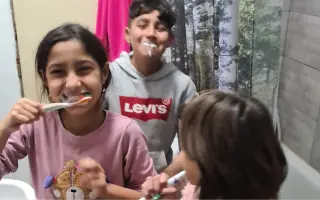 Eva a jej deti: Krok za múry generačnej chudoby. Podporme ich nový začiatok!