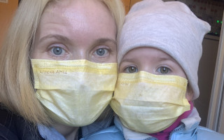 Anna a jej dieťa potrebujú lekárov - pomôžme im