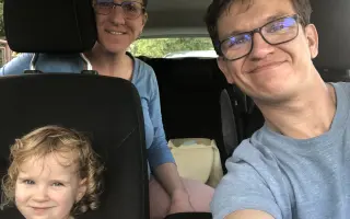 Pomôžme rýchlo sa rozrastajúcej rodine zabezpečiť auto