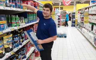 Každý si zaslúži šancu: Podporme mladých ľudí so znevýhodneniami