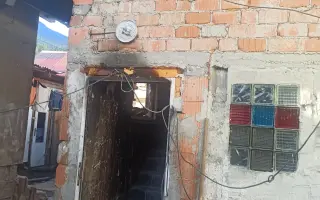 Ničivý požiar nás pripravil o všetko. Pomôžte nám vybudovať znovu domov