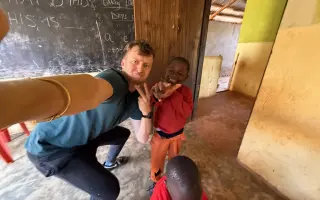 Pomôžme otvoriť školu v Tanzánii